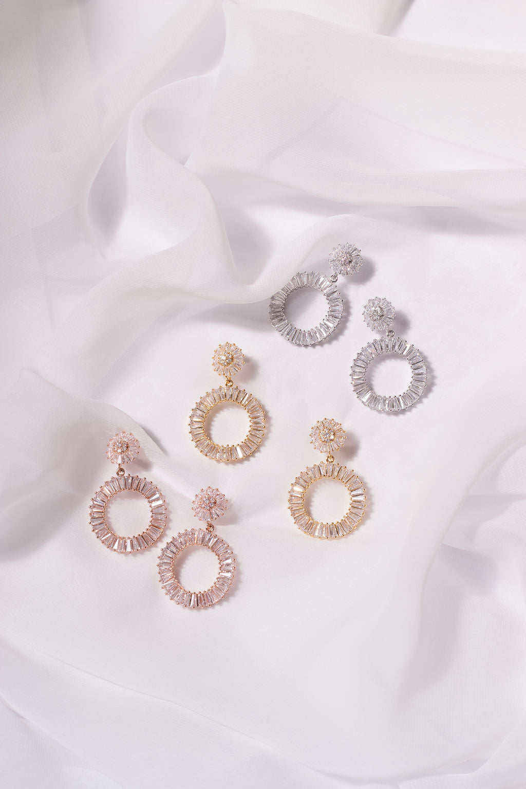WILLOW - Statement diamond hoop Hochzeitsohrringe