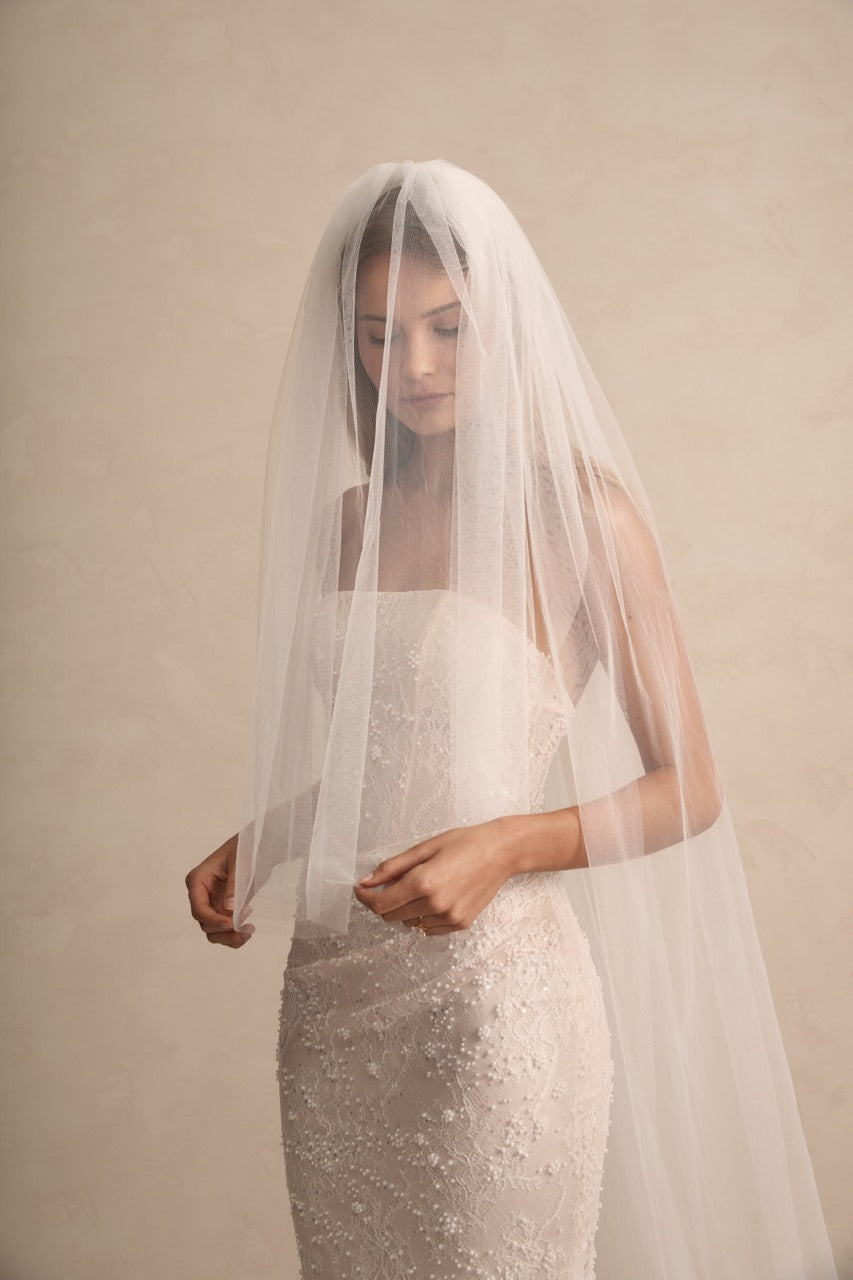 Detailaufnahme des Isobel Veils – feiner Soft-Tüll in zwei Lagen, elegant und zeitlos.