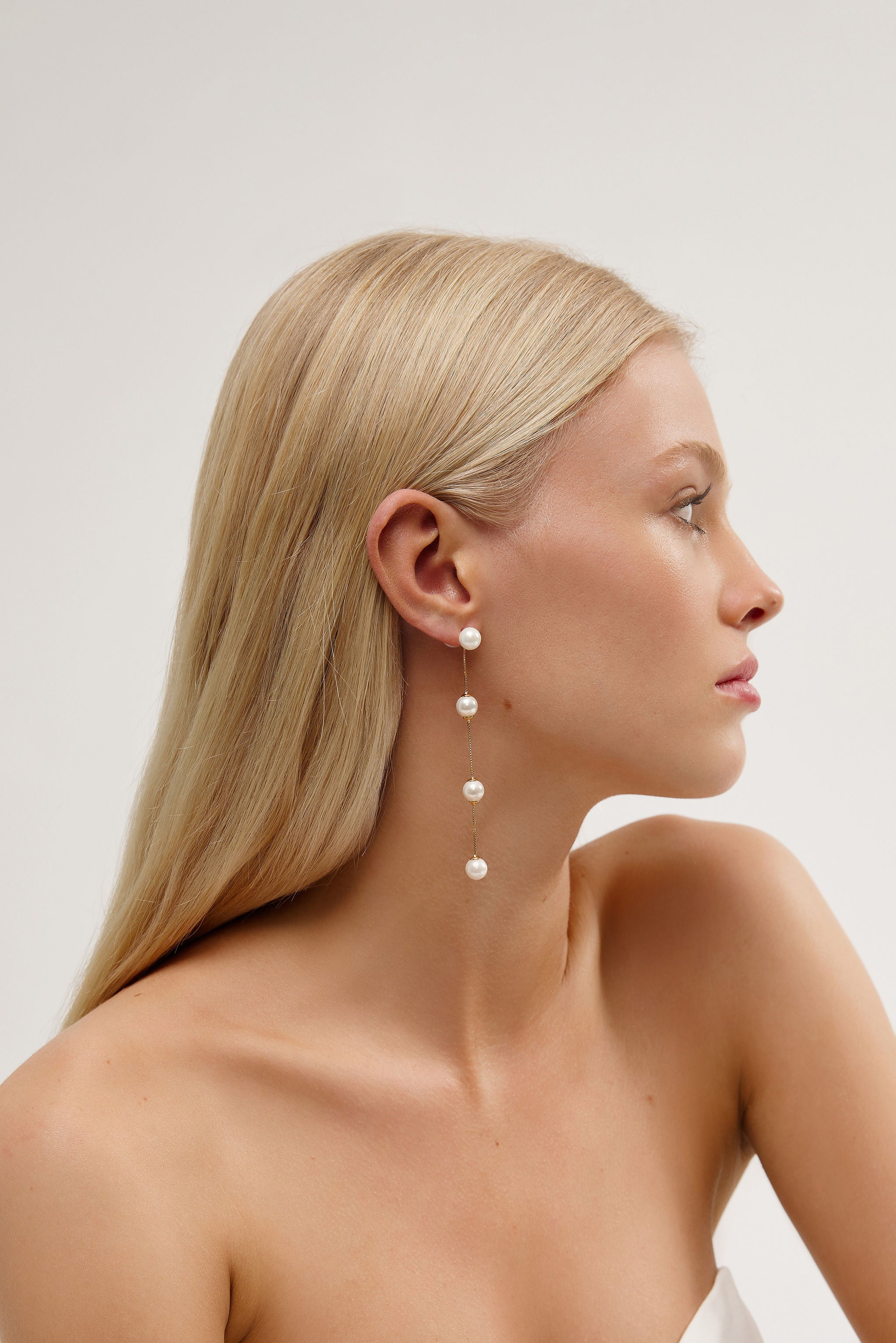 IMOGEN - Lange Hochzeitsohrringe mit Perlenkette