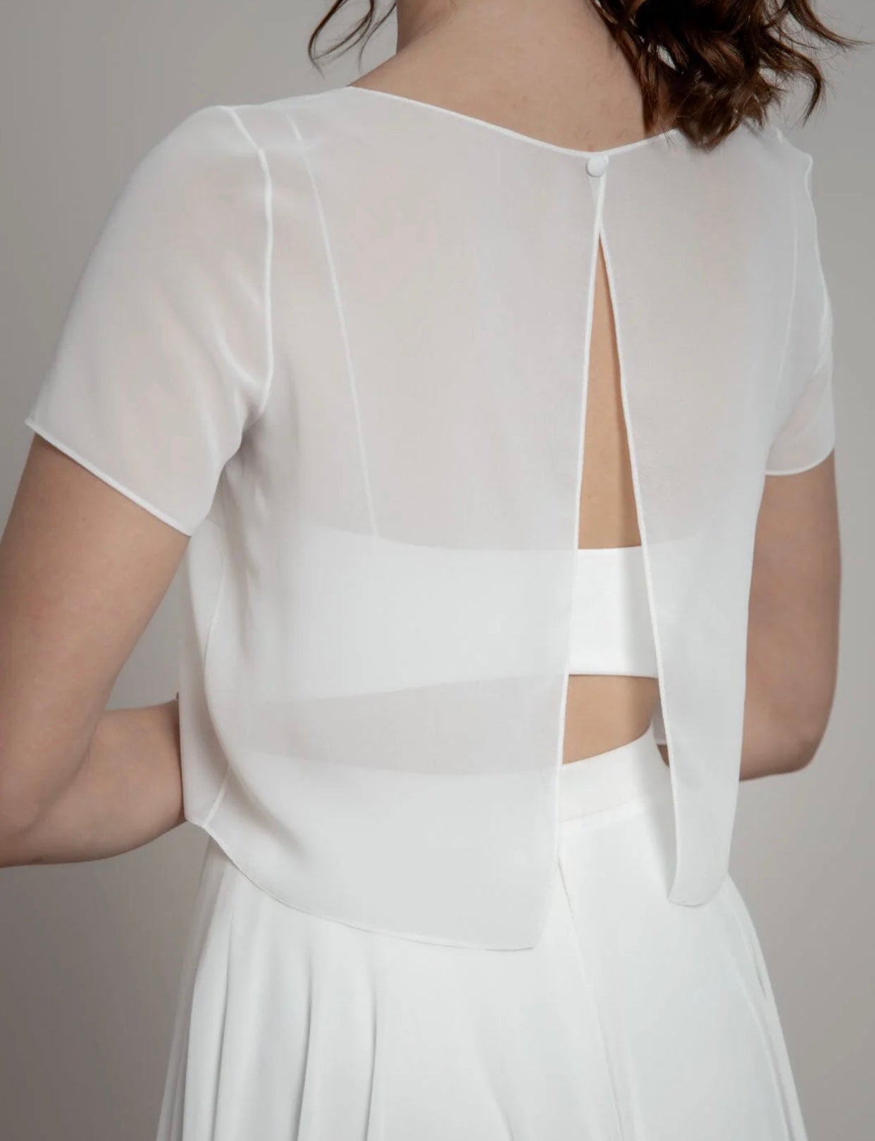 Lani Braut Oberteil – Chiffon Top für schlichte, moderne Bridal Looks